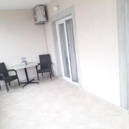 Apartmani Marijana Baska Voda Exterior photo